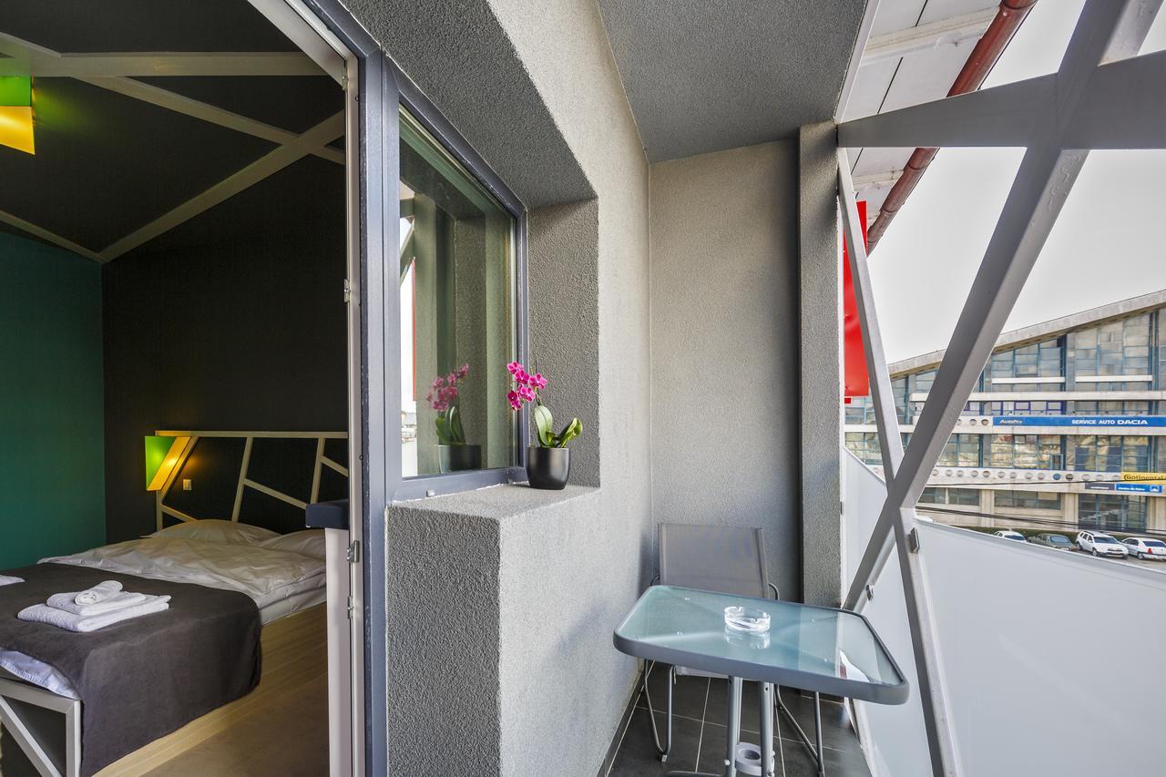 Net Hotel Pitesti Ngoại thất bức ảnh
