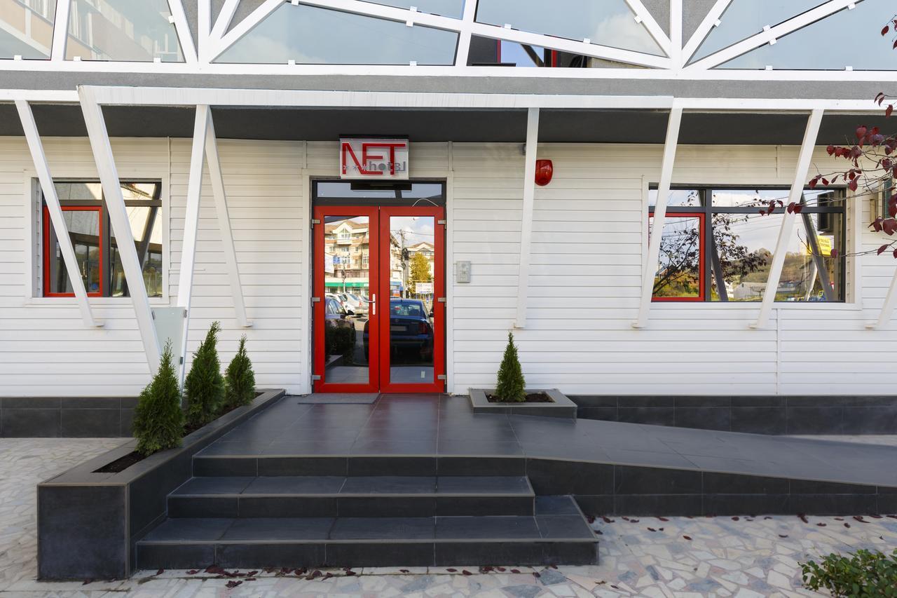 Net Hotel Pitesti Ngoại thất bức ảnh